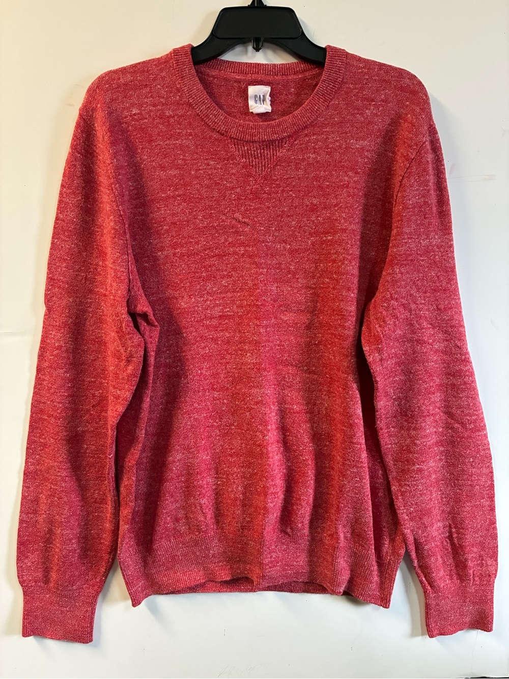 GAP Men's Heathered Red Crewneck Sweater